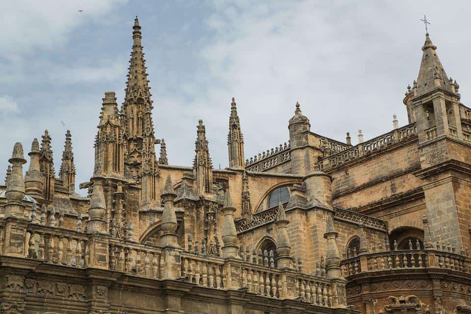 alcazar giralda y catedral